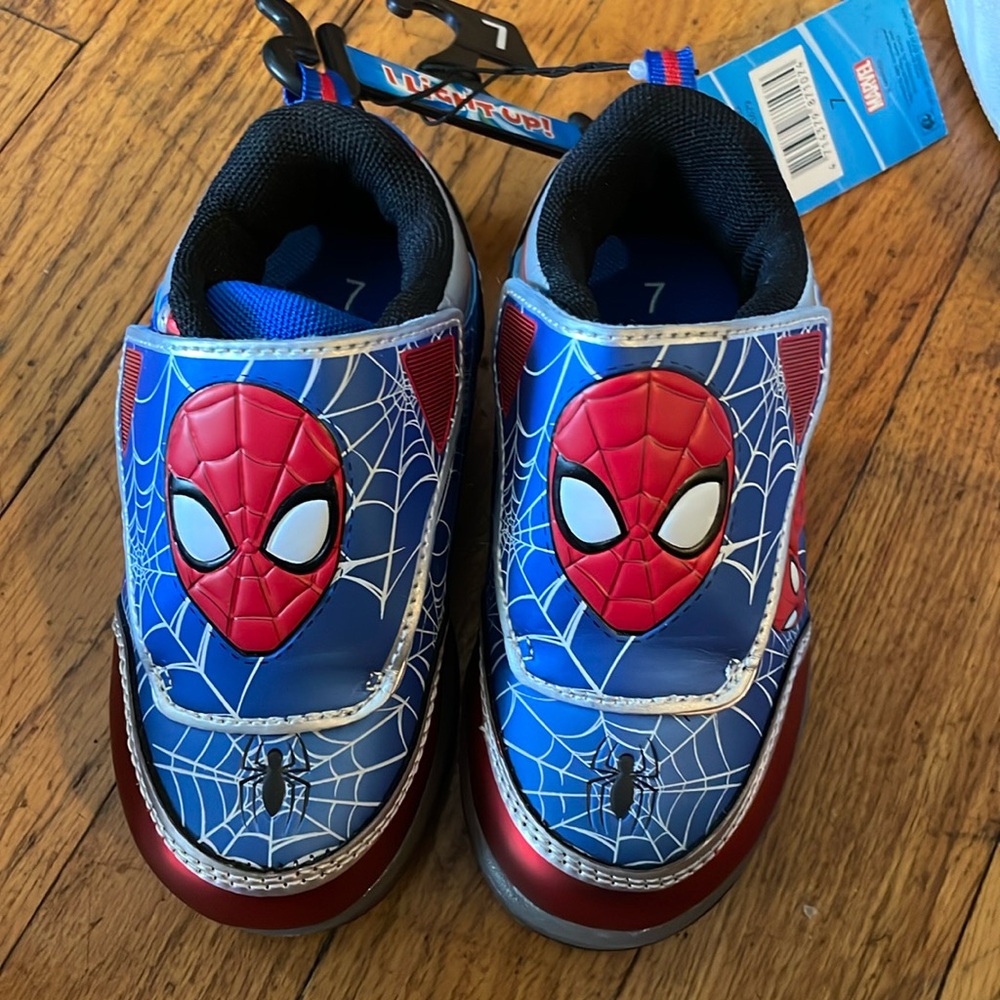 Toddler Spider-Man light up sneakers size 7c $12
